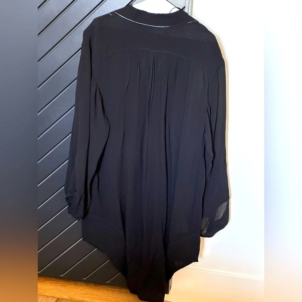 Zara limited edition oversized blouse/coverup. Size XS. Worn only ONCE!Pristine!